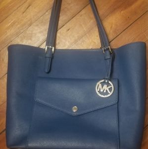 Michael Kors Beautiful Bag